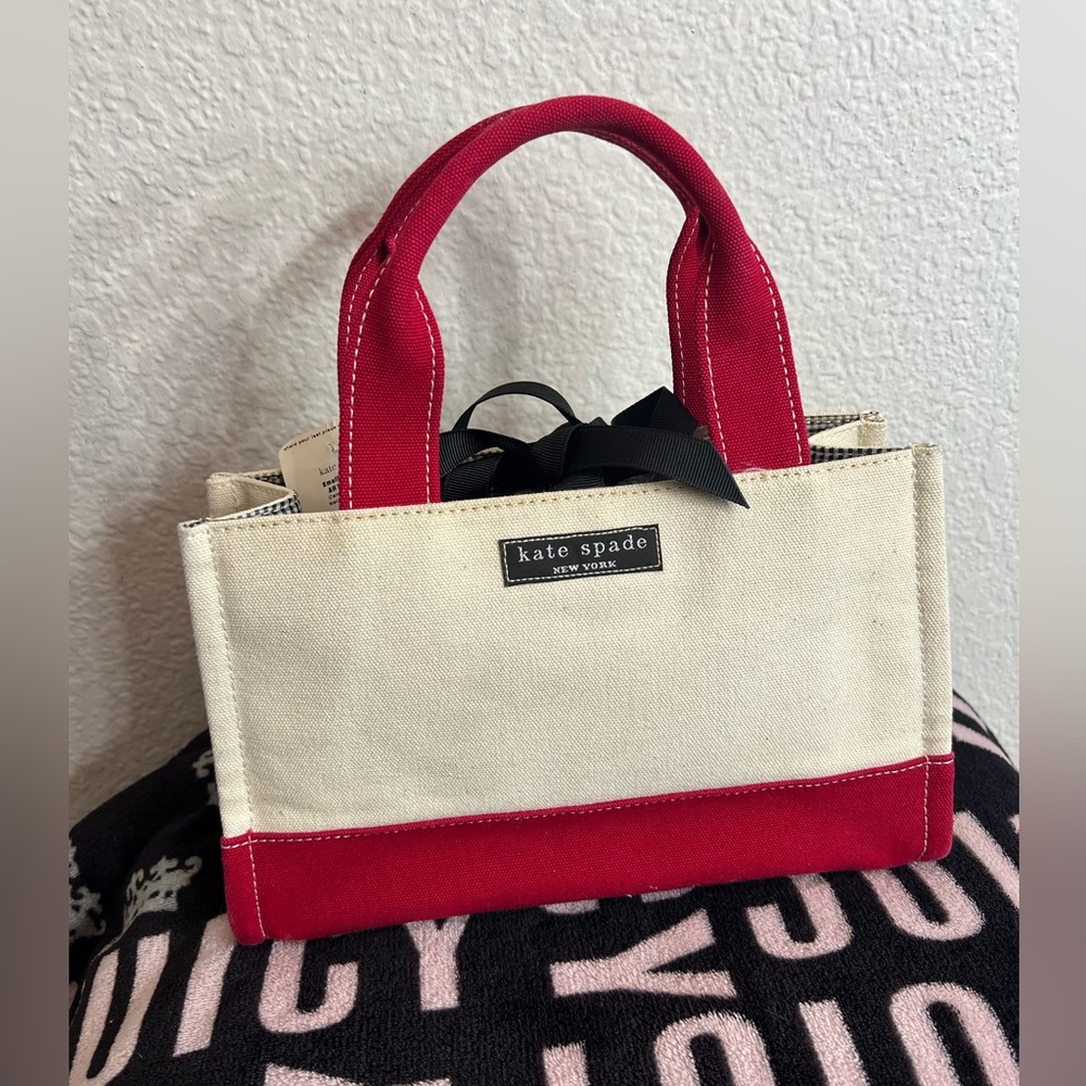 Small shopper handbag